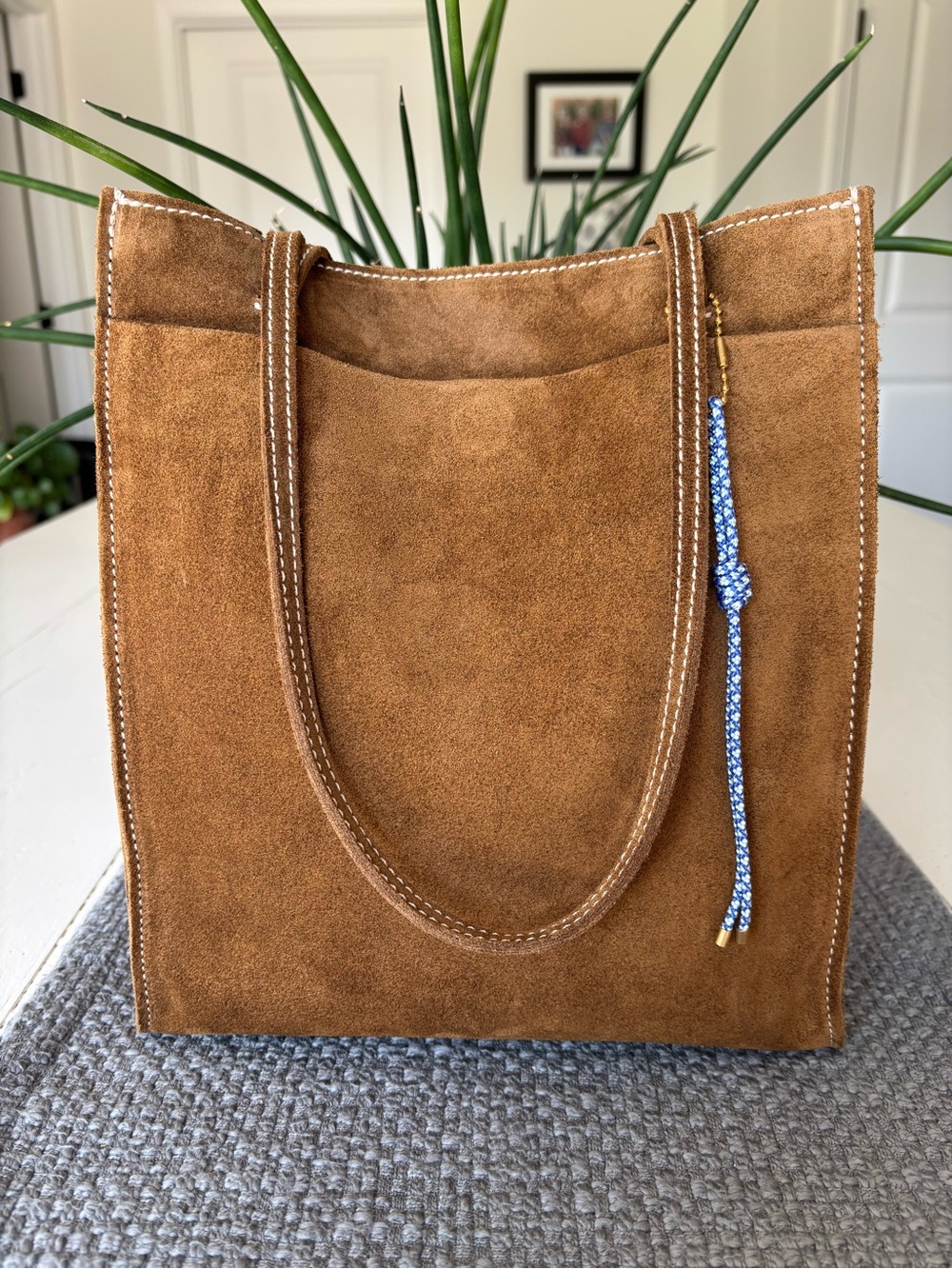 Parker Thatch Magazine Tote in Desert Sand (Suede) - Picture 2 of 11